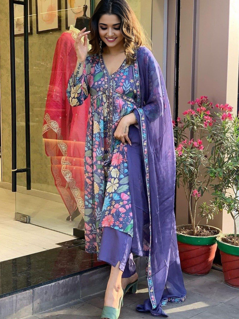 Floral Printed Kurta With Bottom & Dupatta Set