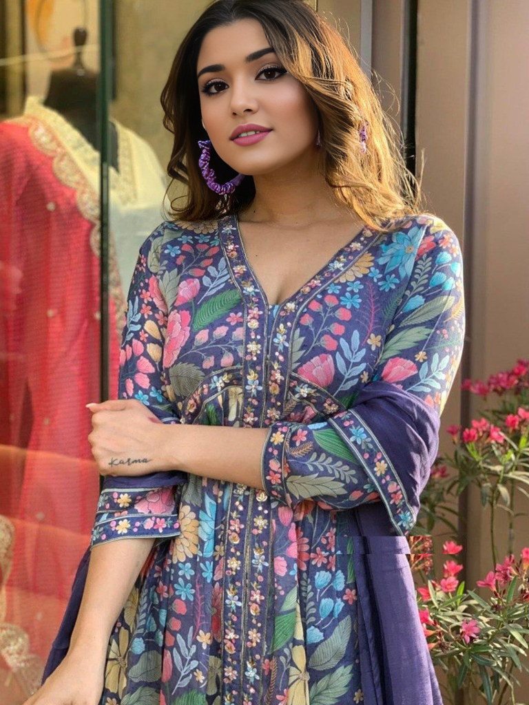 Floral Printed Kurta With Bottom & Dupatta Set