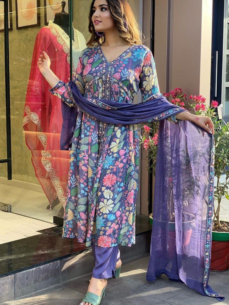 Floral Printed Kurta With Bottom & Dupatta Set