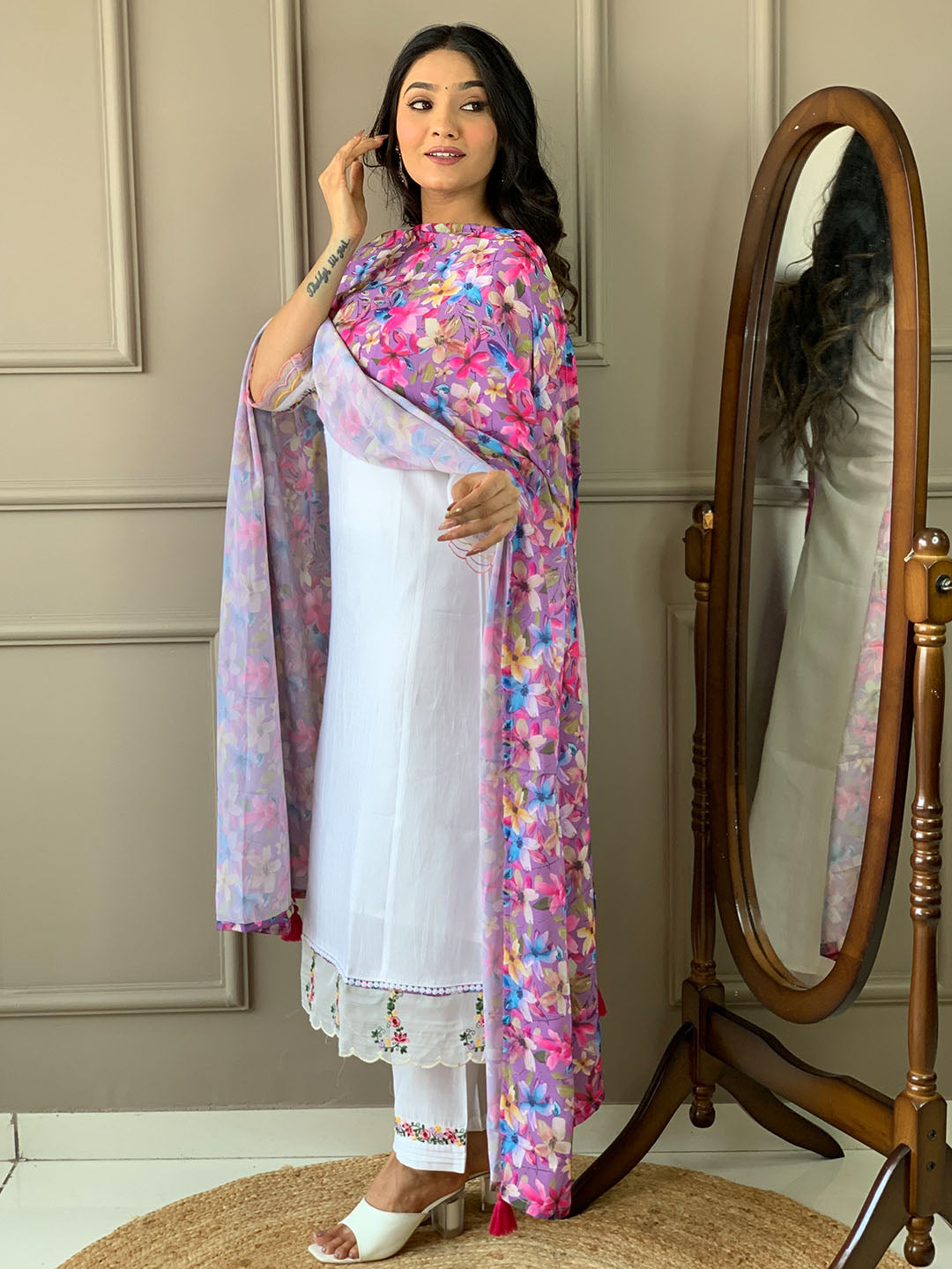 White Chanderi Silk Embroidered Kurta Pant Dupatta Set