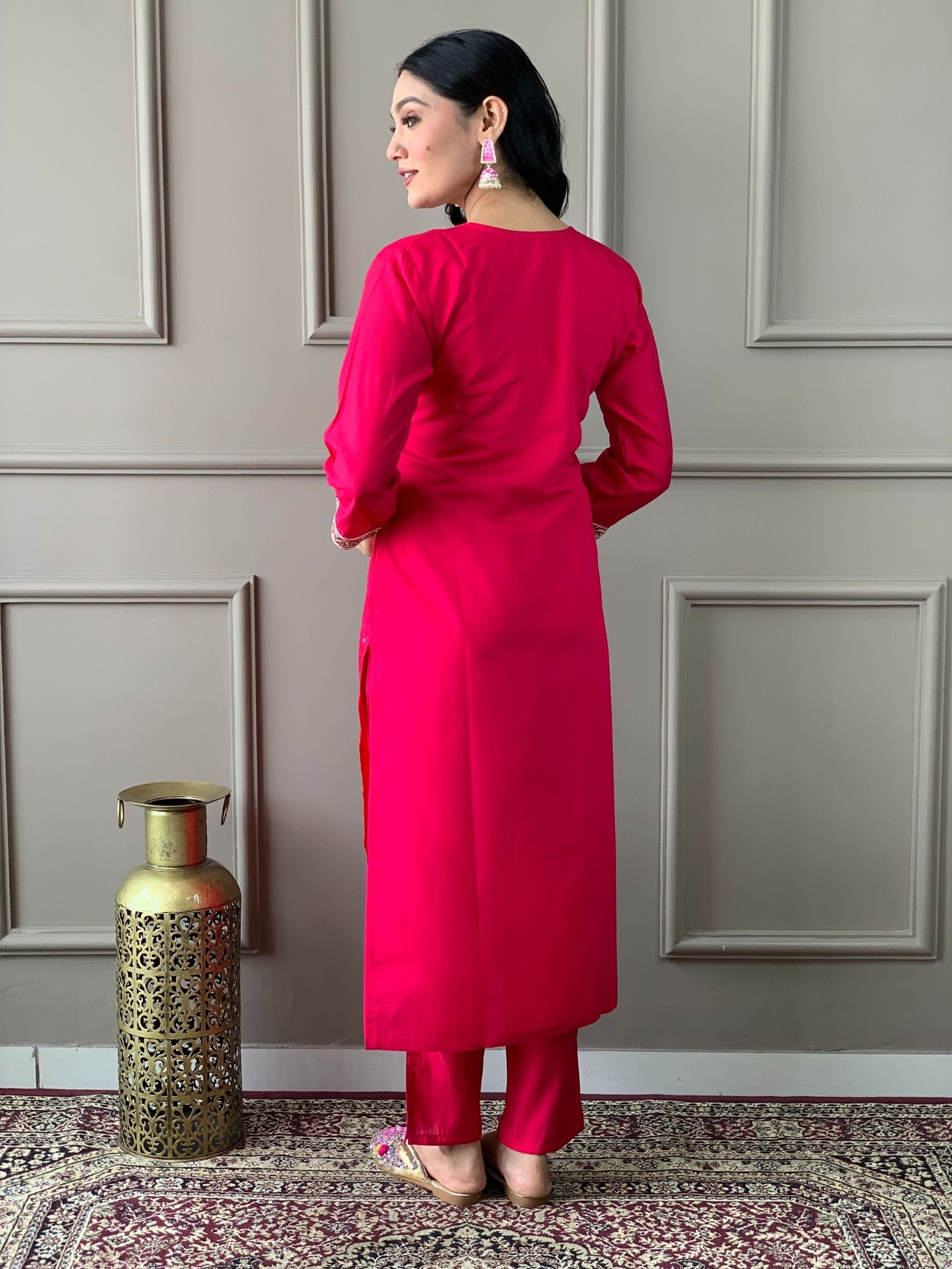 Pink Chanderi Viscose Round Neck Embroidered Kurta With Bottom & Dupatta Set