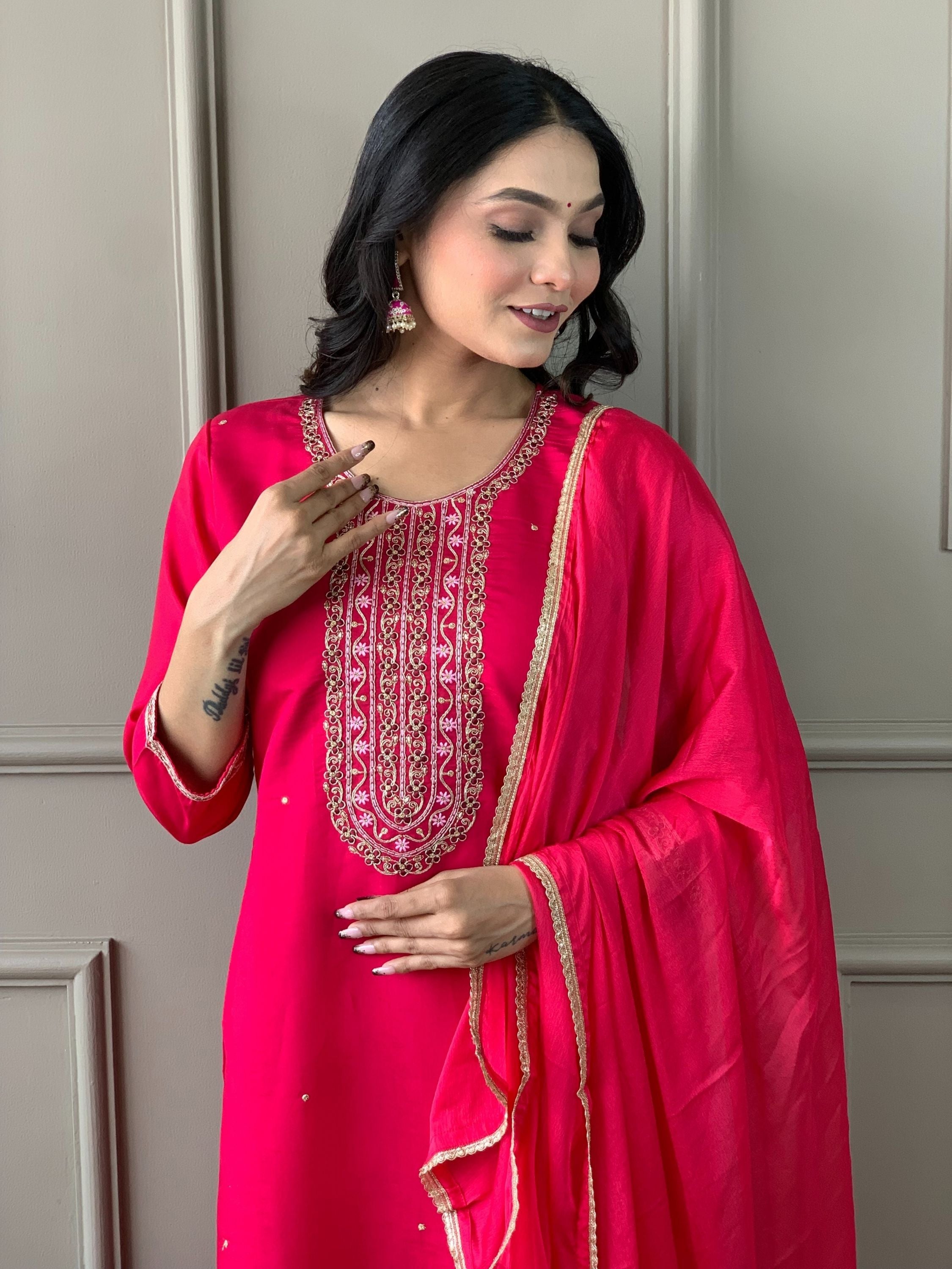 Pink Chanderi Viscose Round Neck Embroidered Kurta With Bottom & Dupatta Set