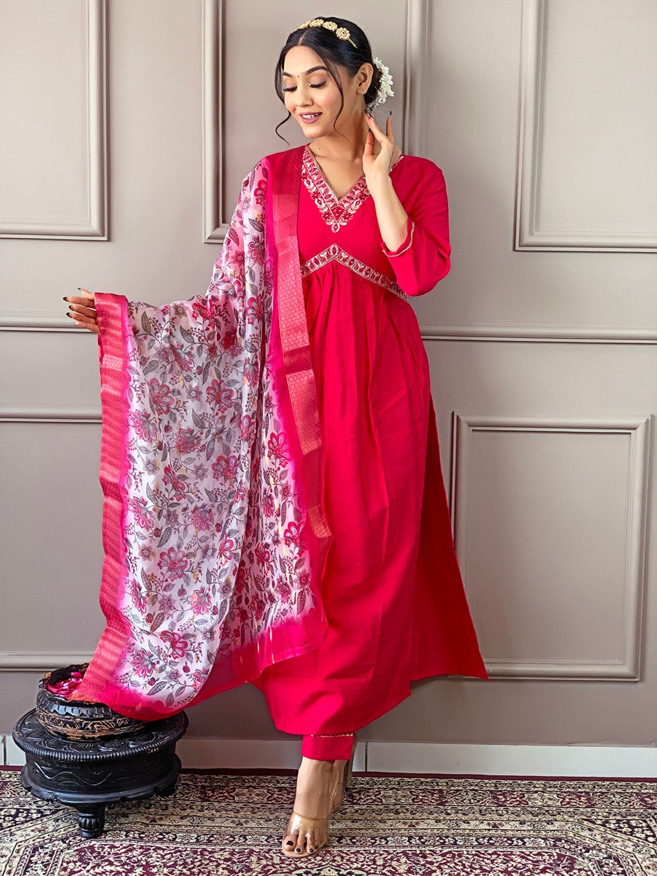 Chanderi Viscose Lce Work Embroidered Kurta With Bottom & Dupatta Set