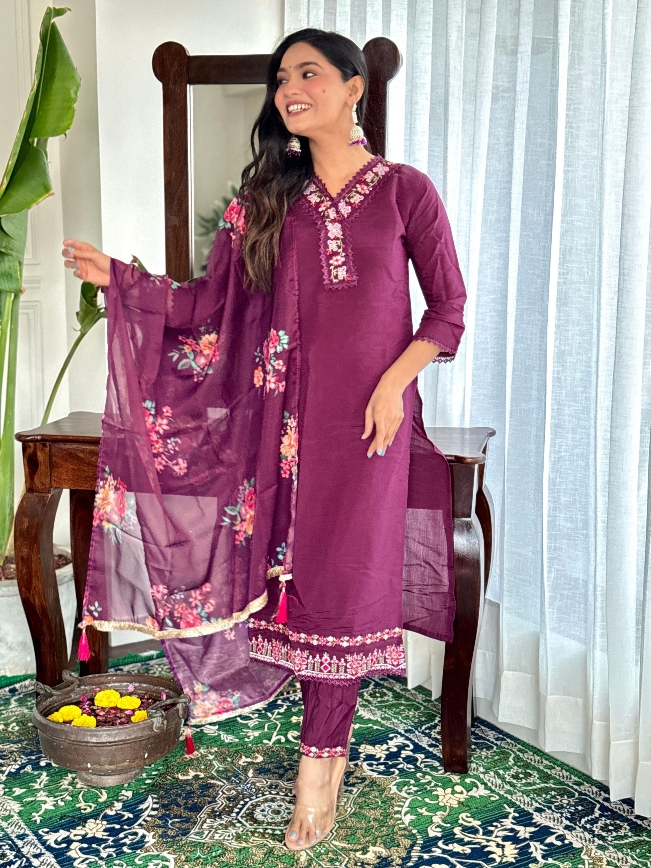 Chanderi Fabric Lace Work Kurta With Bottom & Dupatta Set