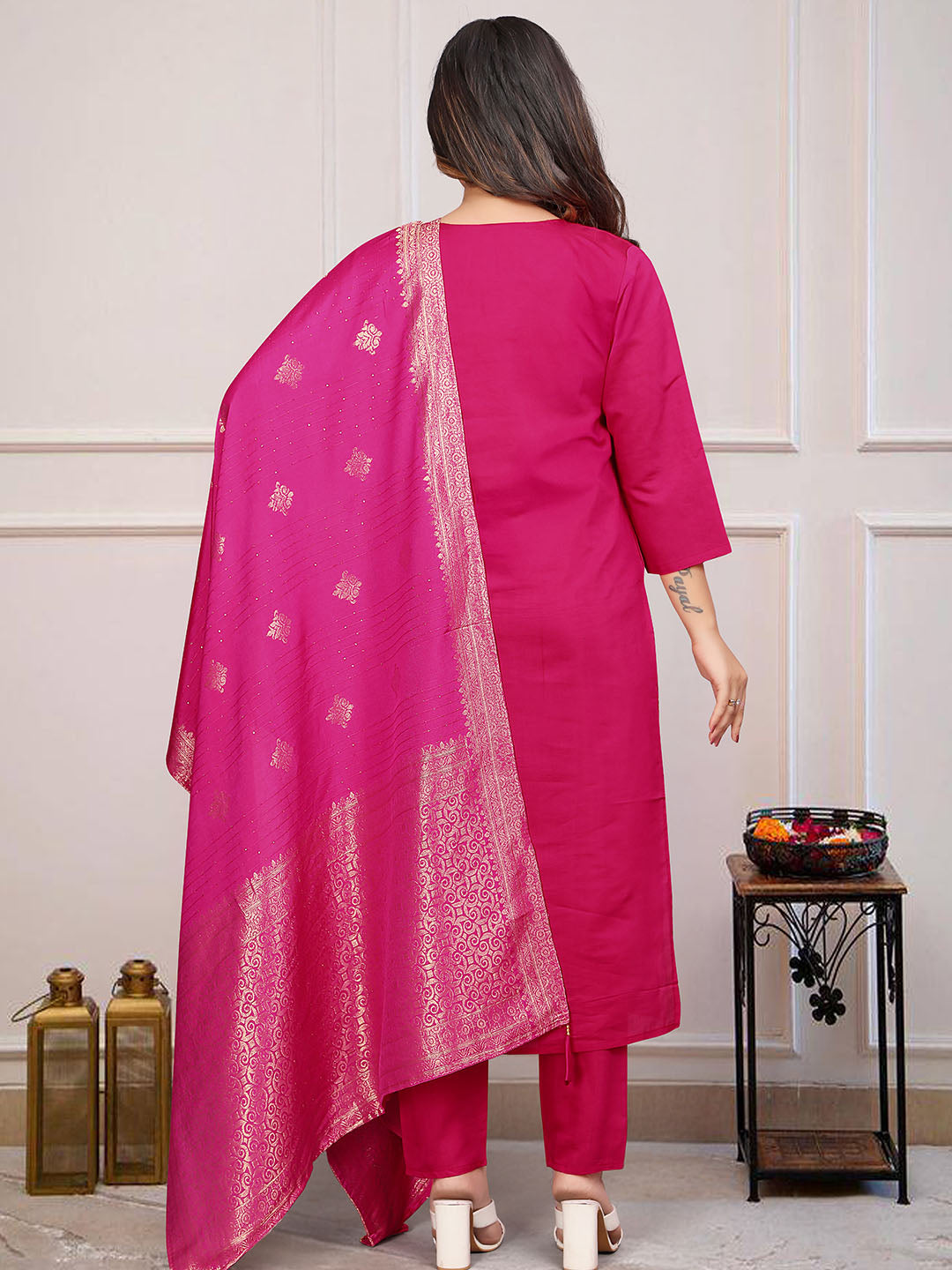 Pink Color Embroidered Chanderi Silk kurta set