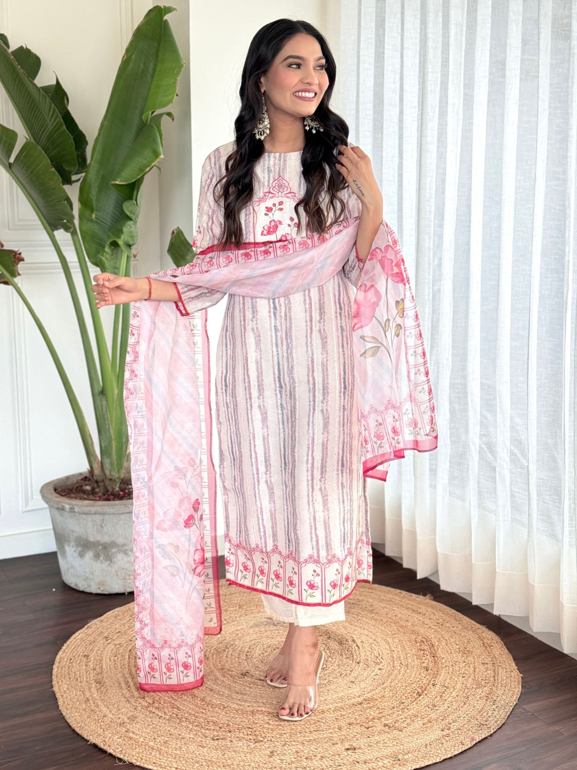 Muslin Fabric Boat Neck  Printed Kurta With Bottom & Dupatta Set