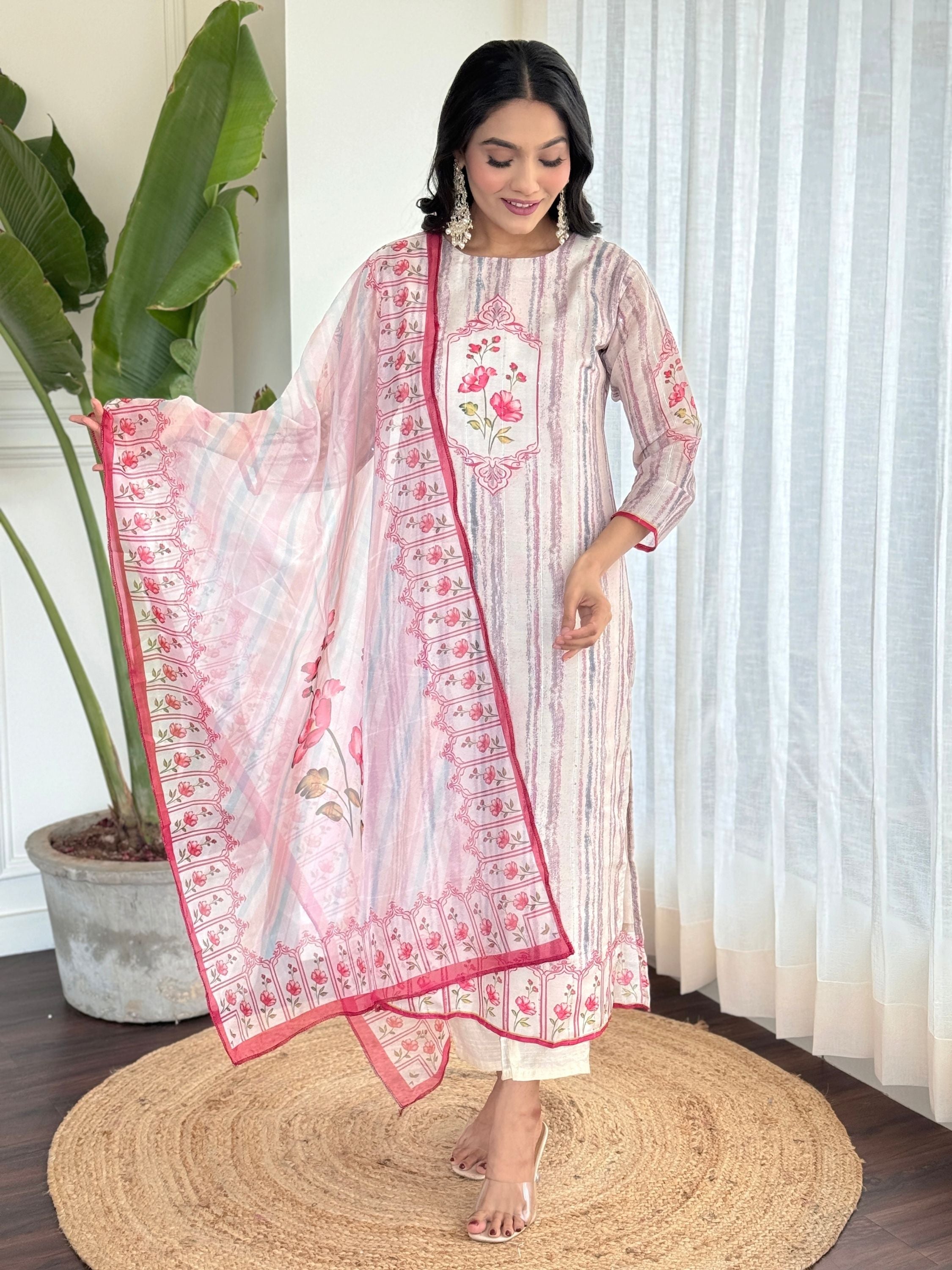 Muslin Fabric Boat Neck  Printed Kurta With Bottom & Dupatta Set