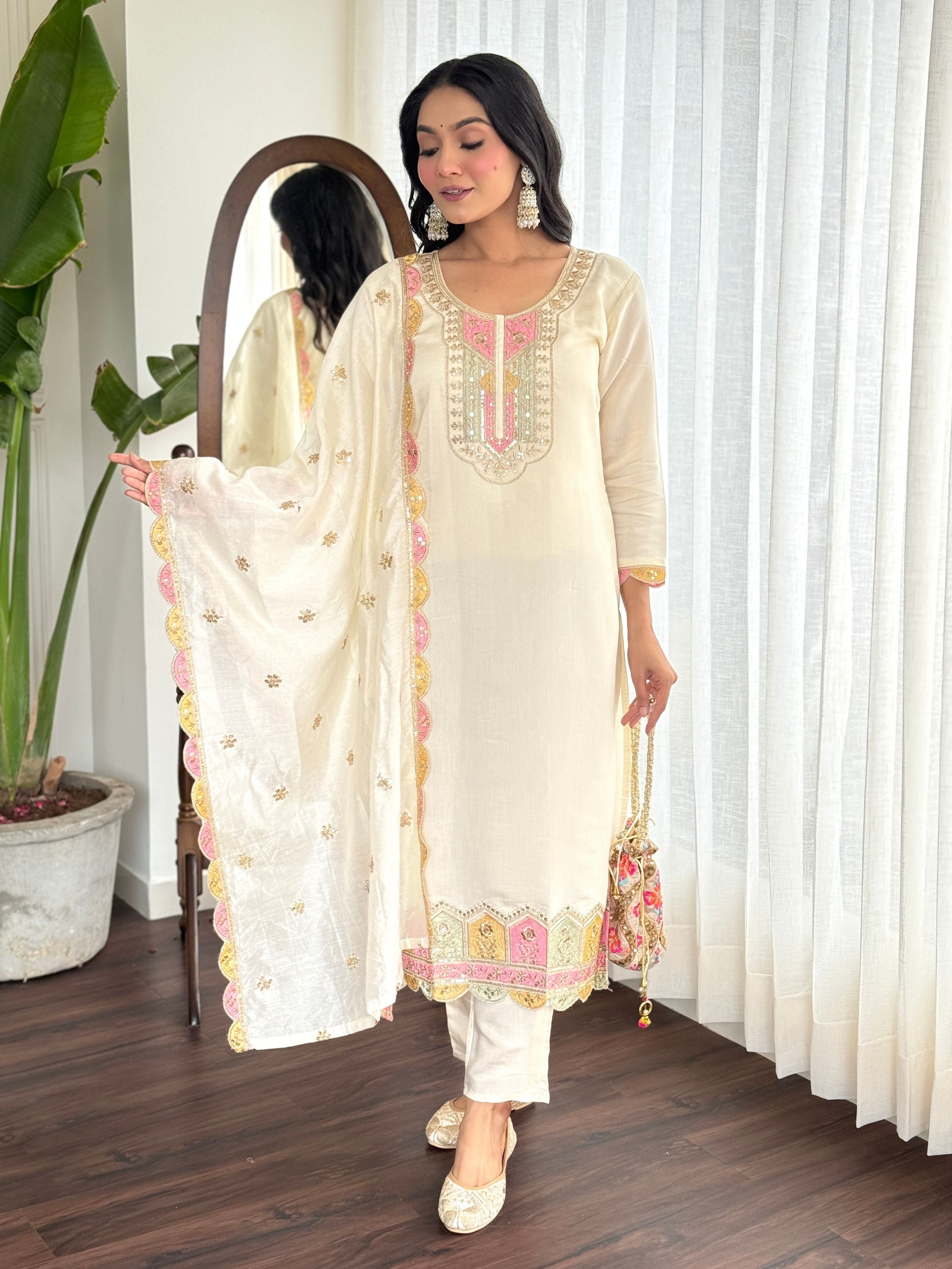 Ethnic Motifas Embroidered Chanderi Viscose Kurta With Bottom & Dupatta Set